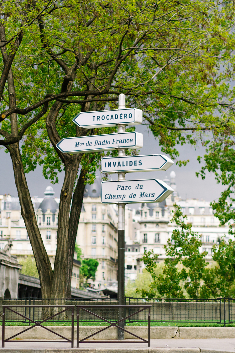 Paris+sign